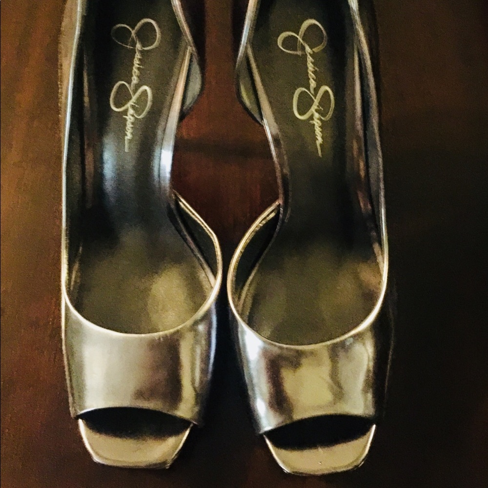 Jessica Simpson peep toe heels